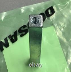 Lot of 2 Doosan Steering Column Tilt Lever A401163 For Forklifts (TB)